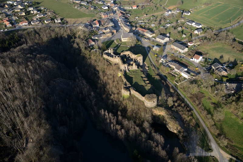 22-07-Montcornet-Chateau.JPG