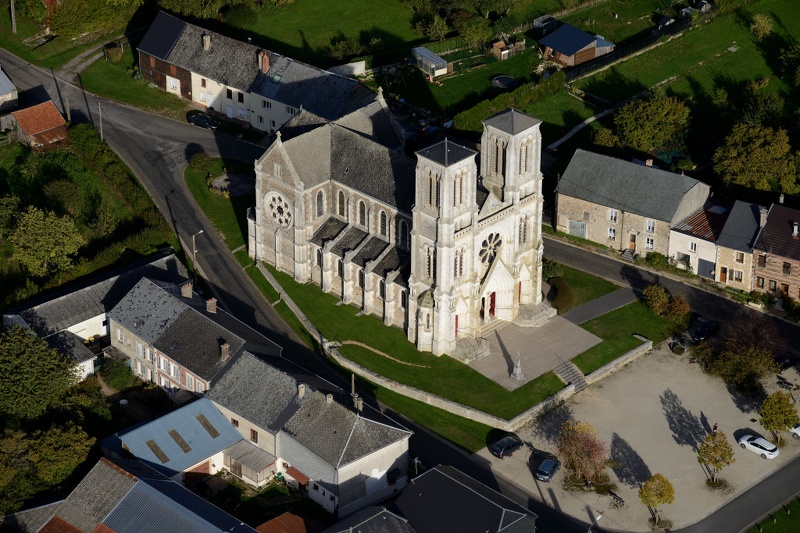 22-14-Neuvizy-basilique-notre-dame-de-bon-secours.JPG