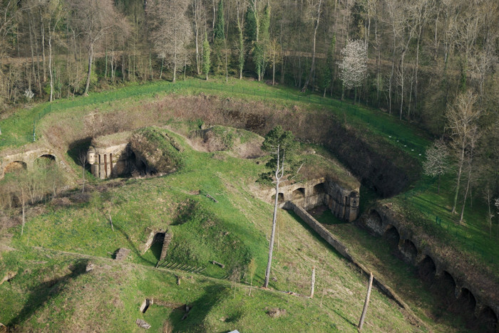 05-Fort-des-Ayvelles.jpg