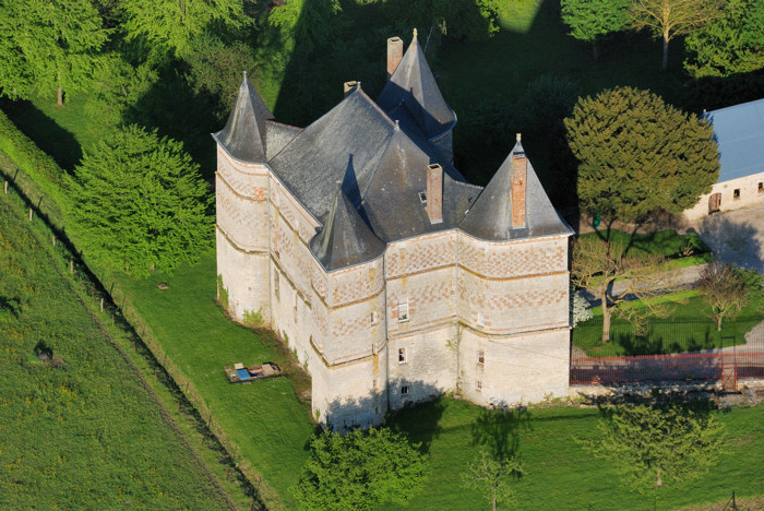 24-Doumely-Begny-Chateau.jpg