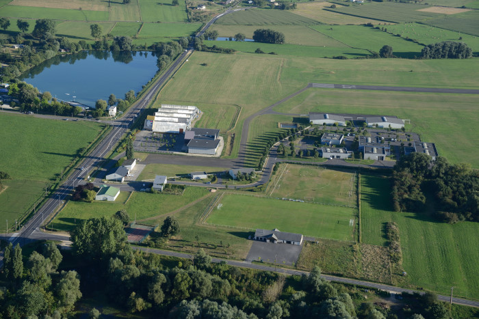 Photos aériennes de Douzy, Mouzon et Carignant à partir d'un paramoteur