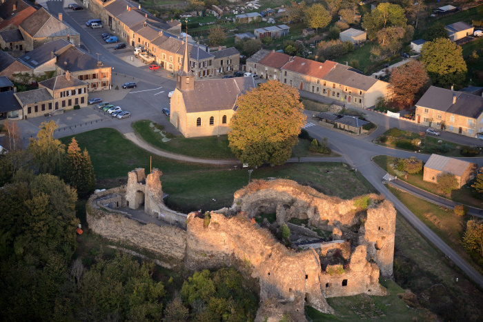 18-11-Montcornet-Chateau